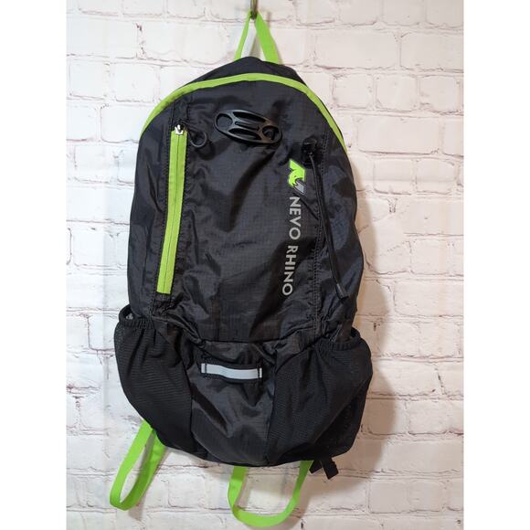 N NEVO RHINO Hydration Running Backpack Dark Gray with 2L Water Bladder NWT - Picture 1 of 12